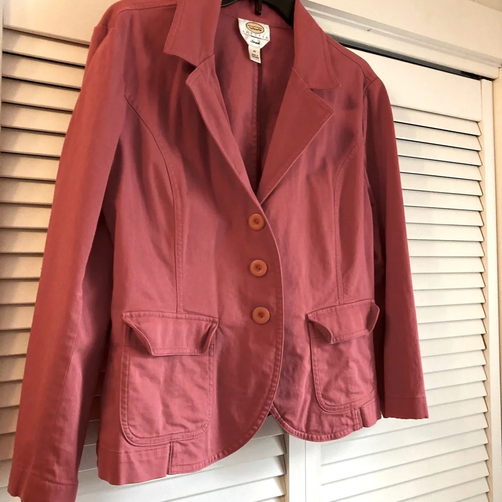 Pink jacket - Picture 3 of 4
